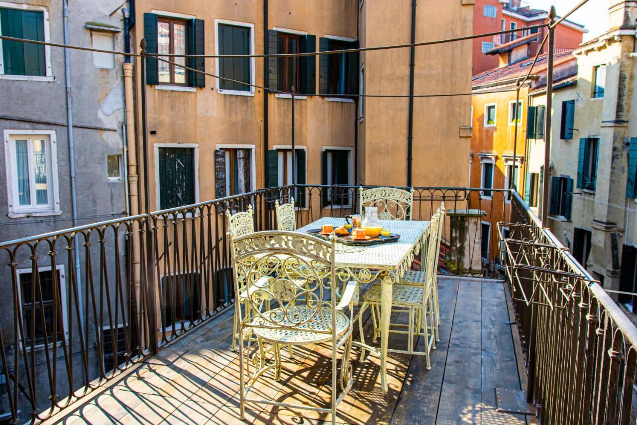La Terrazza Di San Marco - Luxury Apartment Венеція Екстер'єр фото